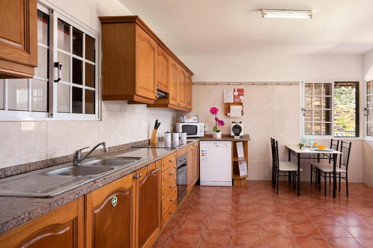 Sea View Villa By Madeira Sun Travel Santa Cruz  Exterior foto