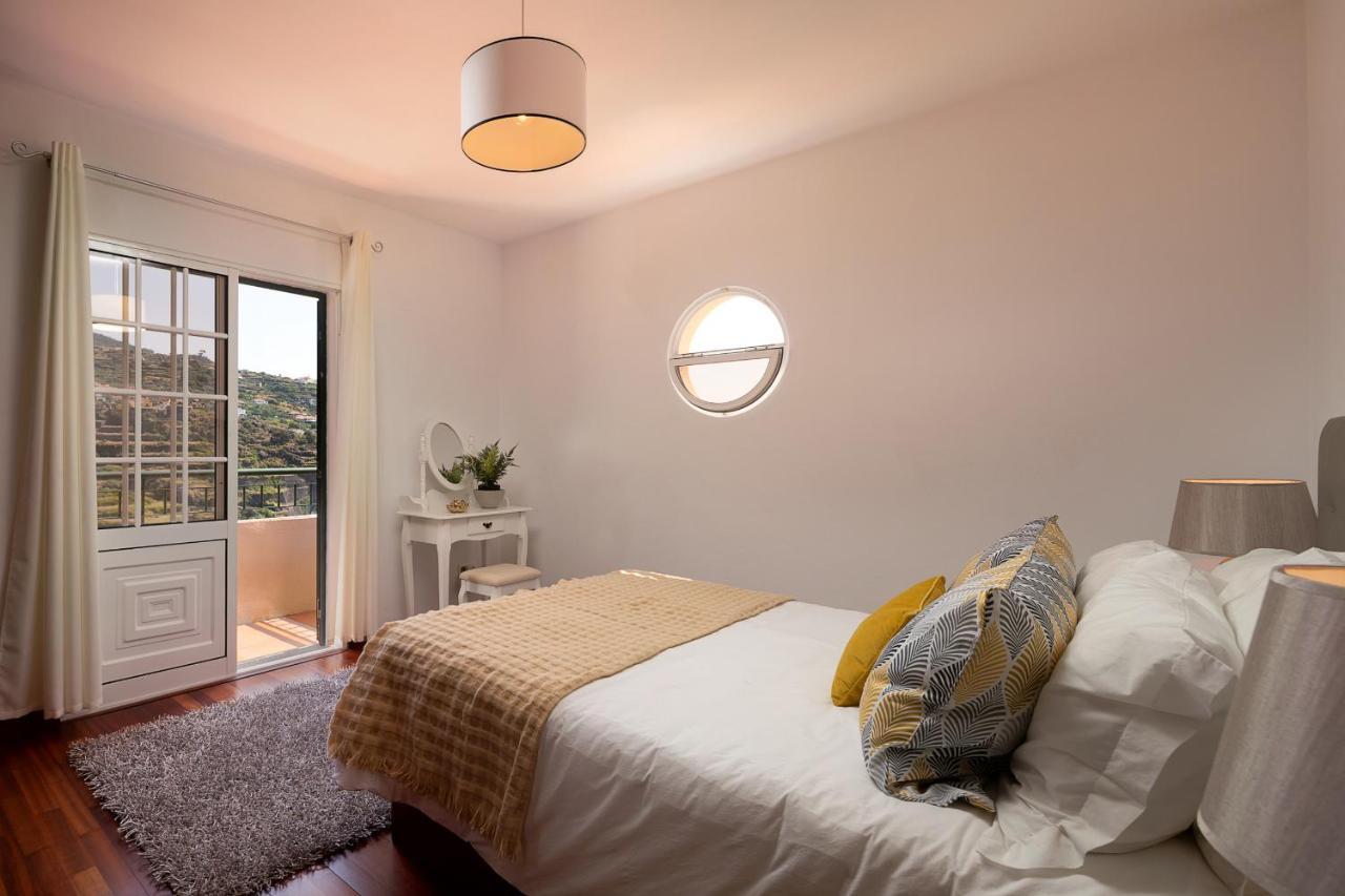 Sea View Villa By Madeira Sun Travel Santa Cruz  Exterior foto