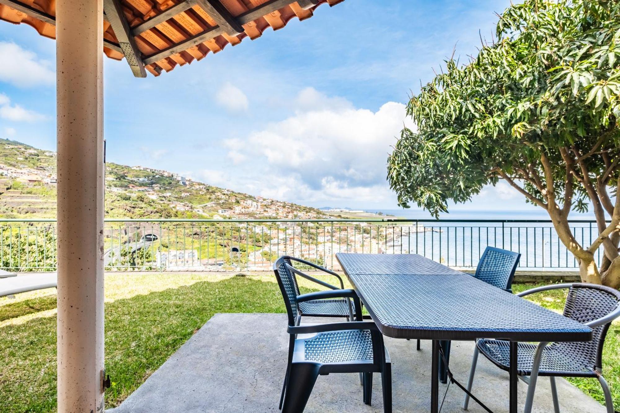 Sea View Villa By Madeira Sun Travel Santa Cruz  Exterior foto