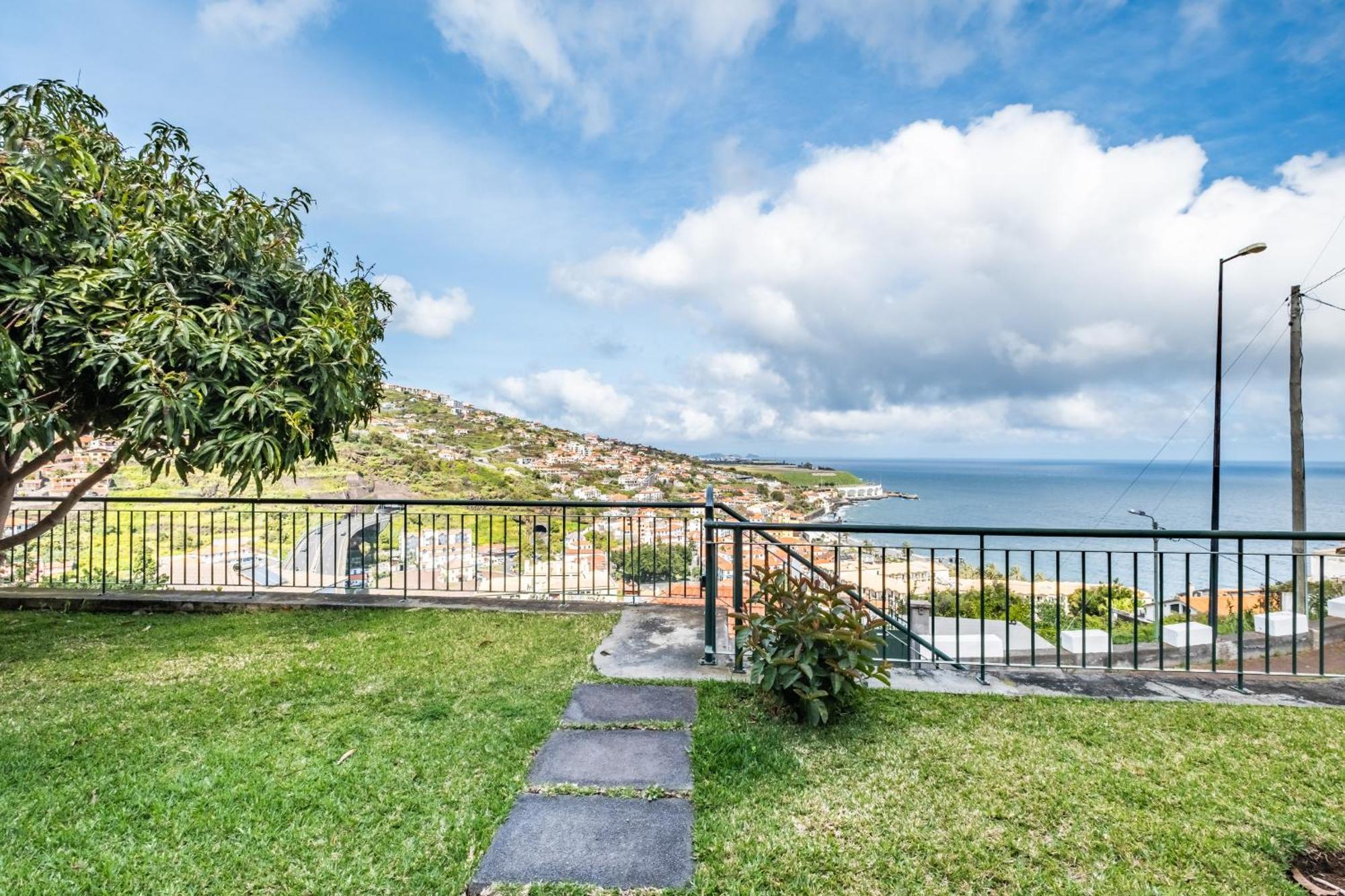 Sea View Villa By Madeira Sun Travel Santa Cruz  Exterior foto